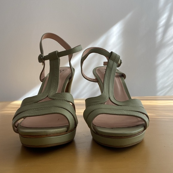 EUC Pale Green Repetto Heels - Picture 9 of 13